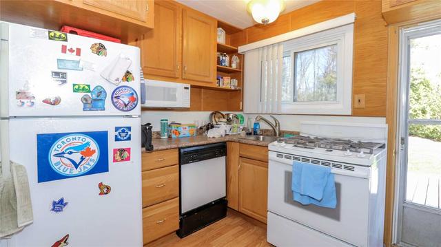 320 Lakeshore Rd E, House detached with 3 bedrooms, 2 bathrooms and 5 parking in Oro Medonte ON | Image 28