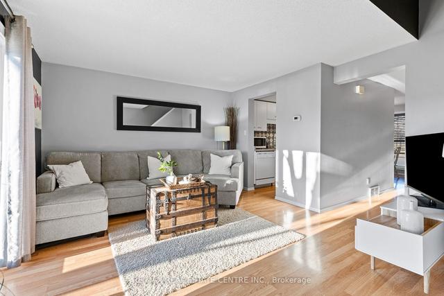3 - 465 Woolwich St N, Townhouse with 3 bedrooms, 3 bathrooms and 1 parking in Waterloo ON | Image 4