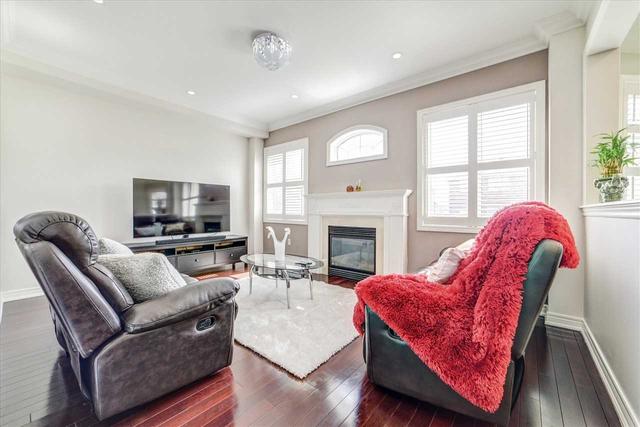 23 Coakwell Dr, House detached with 4 bedrooms, 5 bathrooms and 6 parking in Markham ON | Image 40