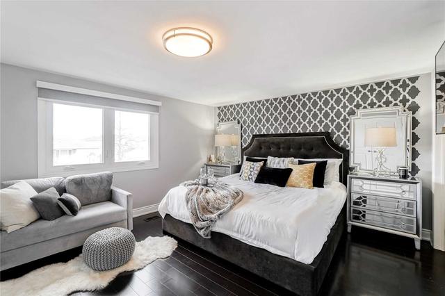 72 Morton Way, House detached with 5 bedrooms, 4 bathrooms and 6 parking in Brampton ON | Image 9
