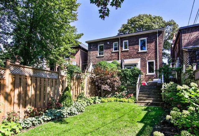 80 Prust Ave, House semidetached with 3 bedrooms, 3 bathrooms and null parking in Toronto ON | Image 13