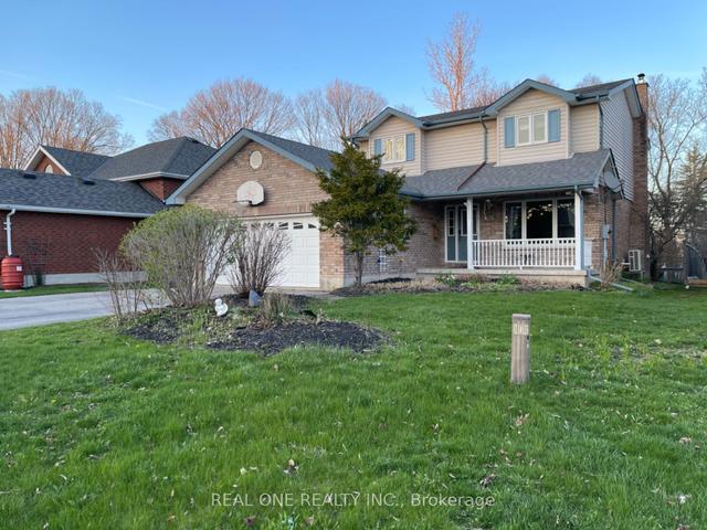 696 Fortye Dr, House detached with 4 bedrooms, 4 bathrooms and 8 parking in Peterborough ON | Image 1