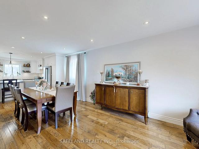 722 Firth Crt, House detached with 4 bedrooms, 4 bathrooms and 6 parking in Newmarket ON | Image 23