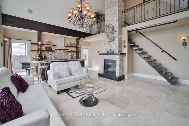 41 Kirknewton Rd, House detached with 5 bedrooms, 6 bathrooms and 5 parking in Toronto ON | Image 33