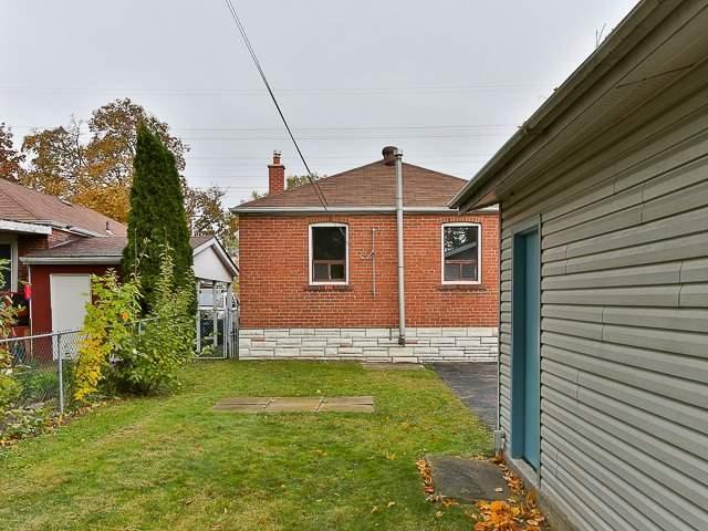 81 Ranstone Gdns, House detached with 3 bedrooms, 2 bathrooms and 3 parking in Toronto ON | Image 13