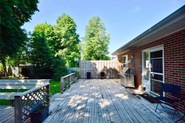227 Wellington St E, House detached with 2 bedrooms, 2 bathrooms and 4 parking in Barrie ON | Image 19