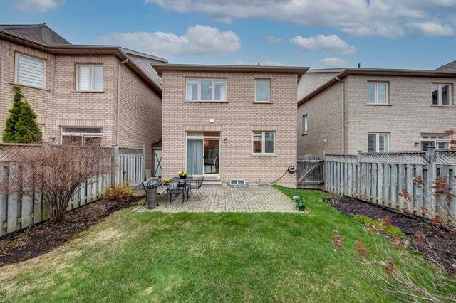 27 Waldron Cres, House detached with 3 bedrooms, 3 bathrooms and 2 parking in Richmond Hill ON | Image 18