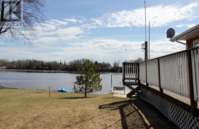 100 River Ave E, House detached with 3 bedrooms, 2 bathrooms and null parking in Rainy River ON | Image 10