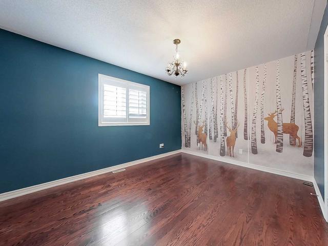 1642 Barbertown Rd, House detached with 4 bedrooms, 3 bathrooms and 8 parking in Mississauga ON | Image 9