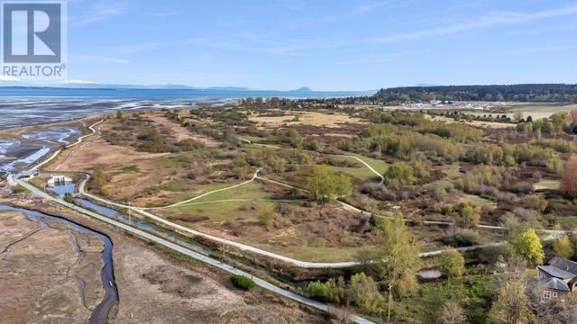 1230 Beach Grove Road, House detached with 4 bedrooms, 3 bathrooms and 4 parking in Delta BC | Image 38