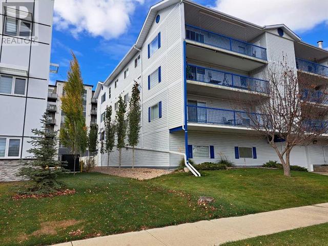 204, - 4522 47a Avenue, Condo with 2 bedrooms, 2 bathrooms and 1 parking in Red Deer AB | Image 25