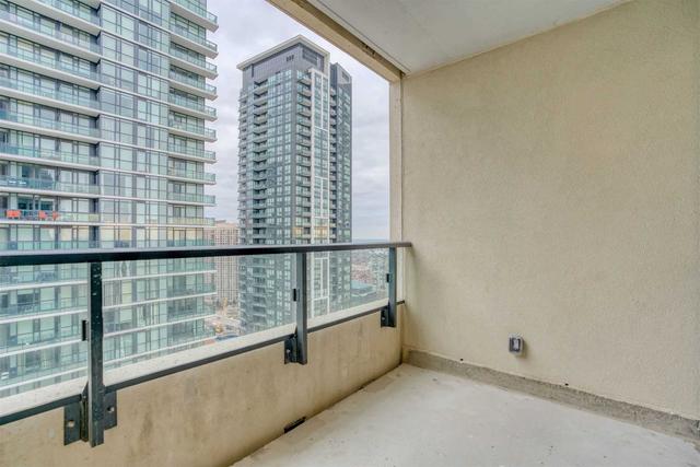 2917 - 4055 Parkside Village Dr, Condo with 1 bedrooms, 1 bathrooms and 1 parking in Mississauga ON | Image 4