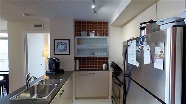 4110 - 11 Brunel Crt, Condo with 2 bedrooms, 2 bathrooms and 1 parking in Toronto ON | Image 6