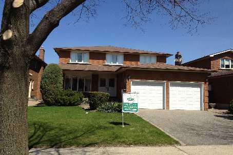 8 Vera St, House detached with 4 bedrooms, 3 bathrooms and 4 parking in Vaughan ON | Image 9