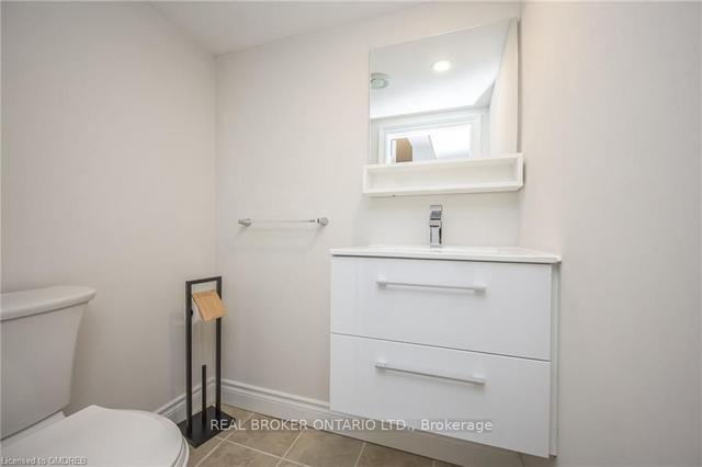 126 - 20 Glenvale Dr, Townhouse with 4 bedrooms, 3 bathrooms and 1 parking in Hamilton ON | Image 17