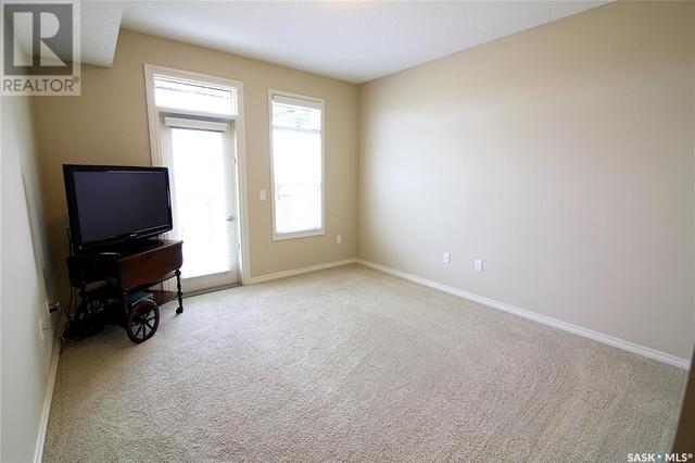 303 - 2160 Heseltine Road, Condo with 2 bedrooms, 2 bathrooms and null parking in Regina SK | Image 20