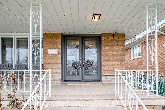 86 Clark Ave, House detached with 3 bedrooms, 3 bathrooms and 6 parking in Markham ON | Image 12