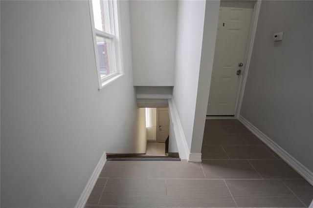 a - 166 John Street S, Condo with 1 bedrooms, 1 bathrooms and null parking in Hamilton ON | Image 8