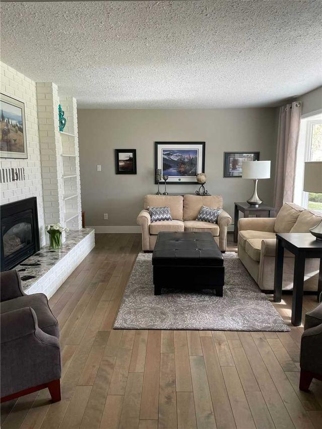2401 Cleasby St, House detached with 4 bedrooms, 3 bathrooms and 9 parking in Merritt BC | Image 2