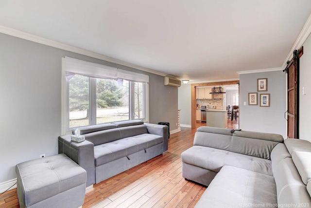 12200 Simcoe St, House detached with 1 bedrooms, 2 bathrooms and 20 parking in Scugog ON | Image 9