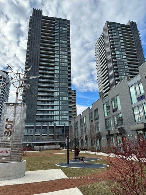 1205 - 2 Sonic Way, Condo with 1 bedrooms, 2 bathrooms and 1 parking in Toronto ON | Image 1