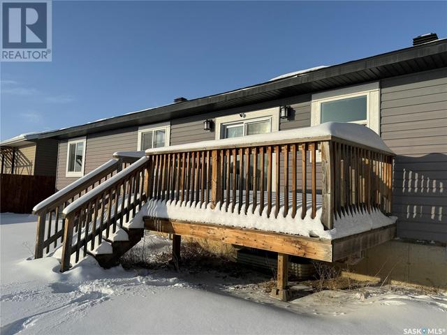 904 P Avenue, House detached with 3 bedrooms, 2 bathrooms and null parking in Perdue SK | Image 33