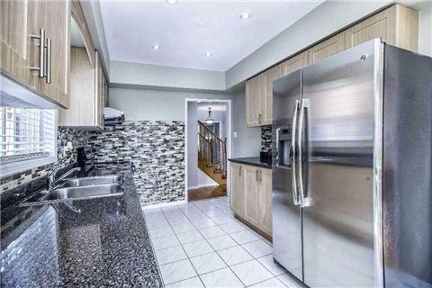 902 Blyleven Blvd, House detached with 3 bedrooms, 4 bathrooms and 2 parking in Mississauga ON | Image 6