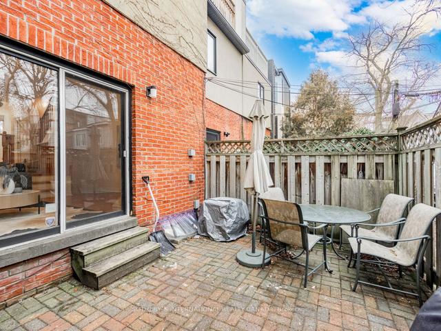 90b Shaftesbury Ave, House semidetached with 3 bedrooms, 4 bathrooms and 1 parking in Toronto ON | Image 24