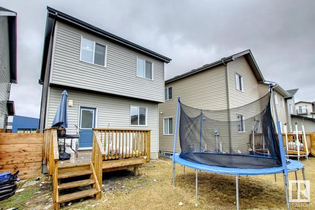 3718 8 Av Sw, House detached with 4 bedrooms, 3 bathrooms and null parking in Edmonton AB | Image 45
