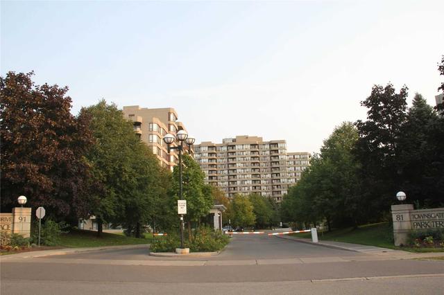 509 - 91 Townsgate Dr, Condo with 2 bedrooms, 2 bathrooms and 2 parking in Vaughan ON | Image 10
