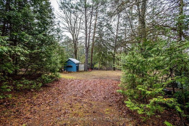 60 River Bend Dr, House detached with 2 bedrooms, 1 bathrooms and 6 parking in Kawartha Lakes ON | Image 17