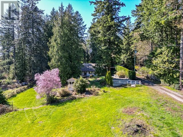 5380 Sparton Rd, House detached with 3 bedrooms, 3 bathrooms and 4 parking in Saanich BC | Image 48