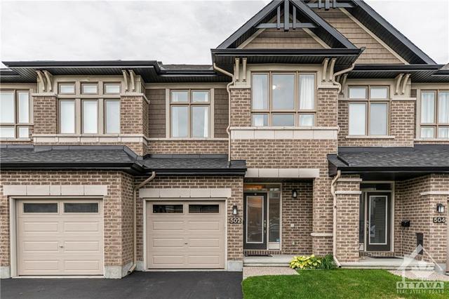 502 Featherfoil Way, Townhouse with 3 bedrooms, 3 bathrooms and 2 parking in Ottawa ON | Image 1