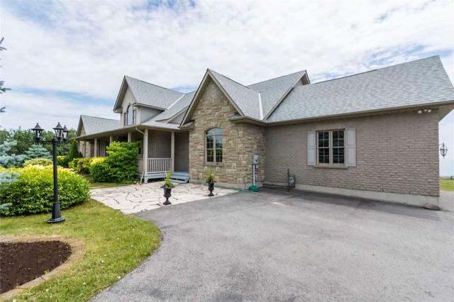 17325 Loyalist Pkwy, House detached with 4 bedrooms, 3 bathrooms and 6 parking in Prince Edward County ON | Image 23