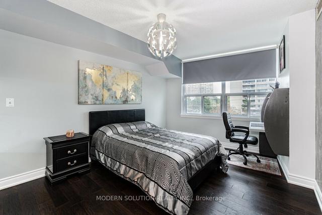 302 - 1 Elm Dr, Condo with 2 bedrooms, 2 bathrooms and 2 parking in Mississauga ON | Image 11