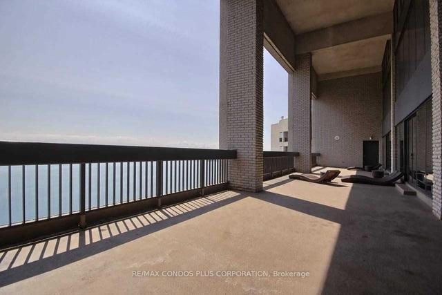 1001 - 33 Harbour Sq, Condo with 1 bedrooms, 1 bathrooms and 1 parking in Toronto ON | Image 29