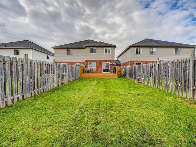 454 Bronco Cres, House attached with 3 bedrooms, 4 bathrooms and 3 parking in Waterloo ON | Image 31
