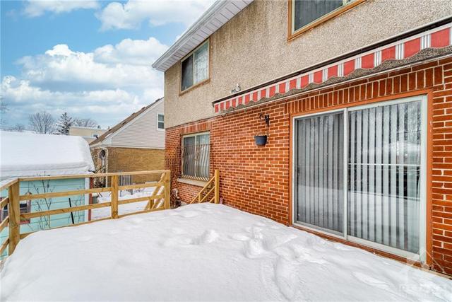1352 Woodward Avenue, House detached with 3 bedrooms, 1 bathrooms and 4 parking in Ottawa ON | Image 28
