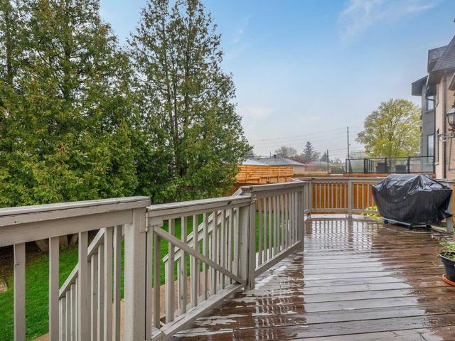 123 Brighton Ave, House detached with 4 bedrooms, 4 bathrooms and 5 parking in Toronto ON | Image 35