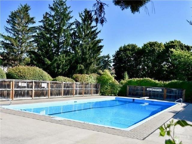 419 Kintyre Private, Townhouse with 3 bedrooms, 2 bathrooms and 1 parking in Ottawa ON | Image 28