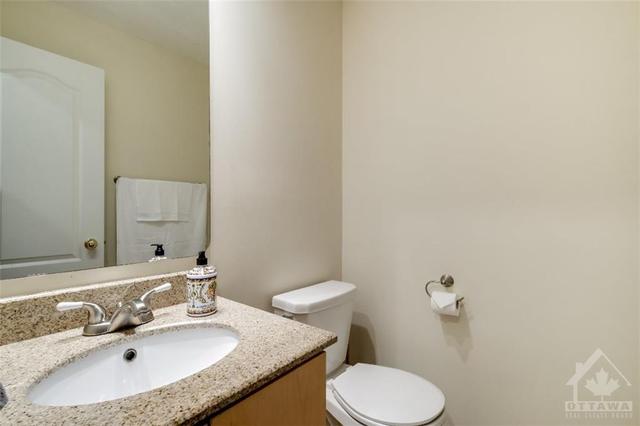 81 Robinson Avenue, Townhouse with 2 bedrooms, 4 bathrooms and 2 parking in Ottawa ON | Image 29