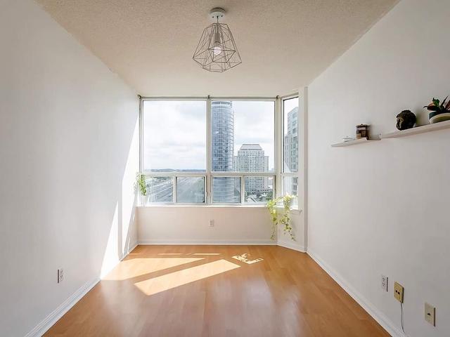 1618 - 88 Corporate Dr, Condo with 2 bedrooms, 1 bathrooms and 1 parking in Toronto ON | Image 21