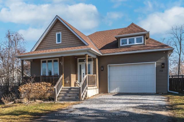 775 Lennox Ave, House detached with 3 bedrooms, 3 bathrooms and 5 parking in Georgina ON | Image 1