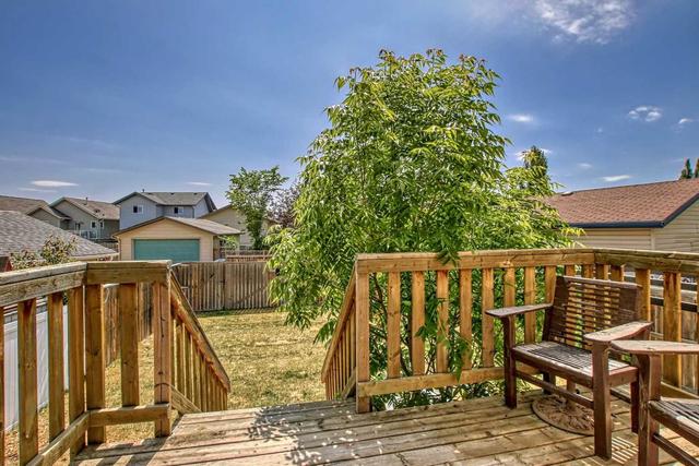 97 White Avenue, House detached with 4 bedrooms, 2 bathrooms and 2 parking in Red Deer AB | Image 31
