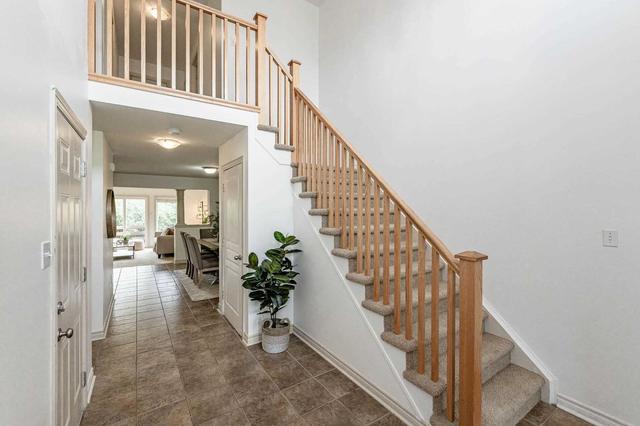 12 Wilkie Cres, House detached with 3 bedrooms, 4 bathrooms and 5 parking in Guelph ON | Image 25