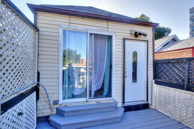 645 Northcliffe Blvd E, House detached with 2 bedrooms, 2 bathrooms and 1 parking in Toronto ON | Image 20
