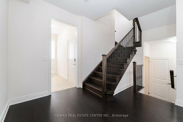 84 Heming Tr, House semidetached with 4 bedrooms, 3 bathrooms and 3 parking in Hamilton ON | Image 9