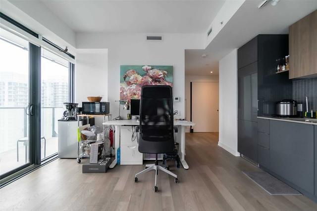 3109 - 161 Roehampton Ave, Condo with 2 bedrooms, 2 bathrooms and 1 parking in Toronto ON | Image 8