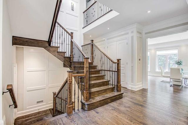 147 Yorkview Dr, House detached with 4 bedrooms, 7 bathrooms and 6 parking in Toronto ON | Image 30