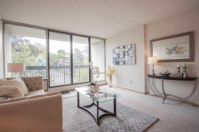 302N - 10 Fashion Rose Way, Condo with 2 bedrooms, 2 bathrooms and 1 parking in Toronto ON | Image 3